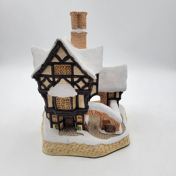 Vintage 1990 David Winter MISTER FEZZIWIGS EMPORIUM Village Cottage w BOX & COA - Picture 4 of 15